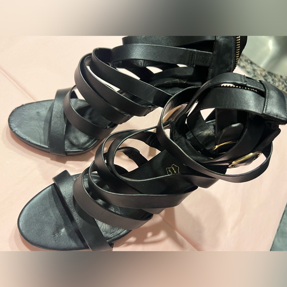 Aldo heels 9 - Picture 3 of 8